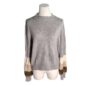 Cupcakes and Cashmere Gray Sweater Striped Metallic Thread Sleeves Size Medium